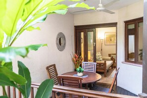 1 Bedroom Accessible Apartment | Courtyard view - Hibiscus Resort & Spa (Port Douglas)