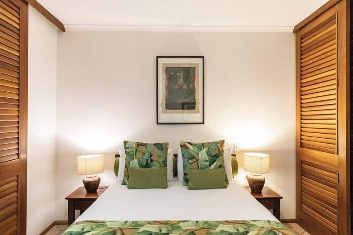 1 bedroom, individually furnished, iron/ironing board, free WiFi