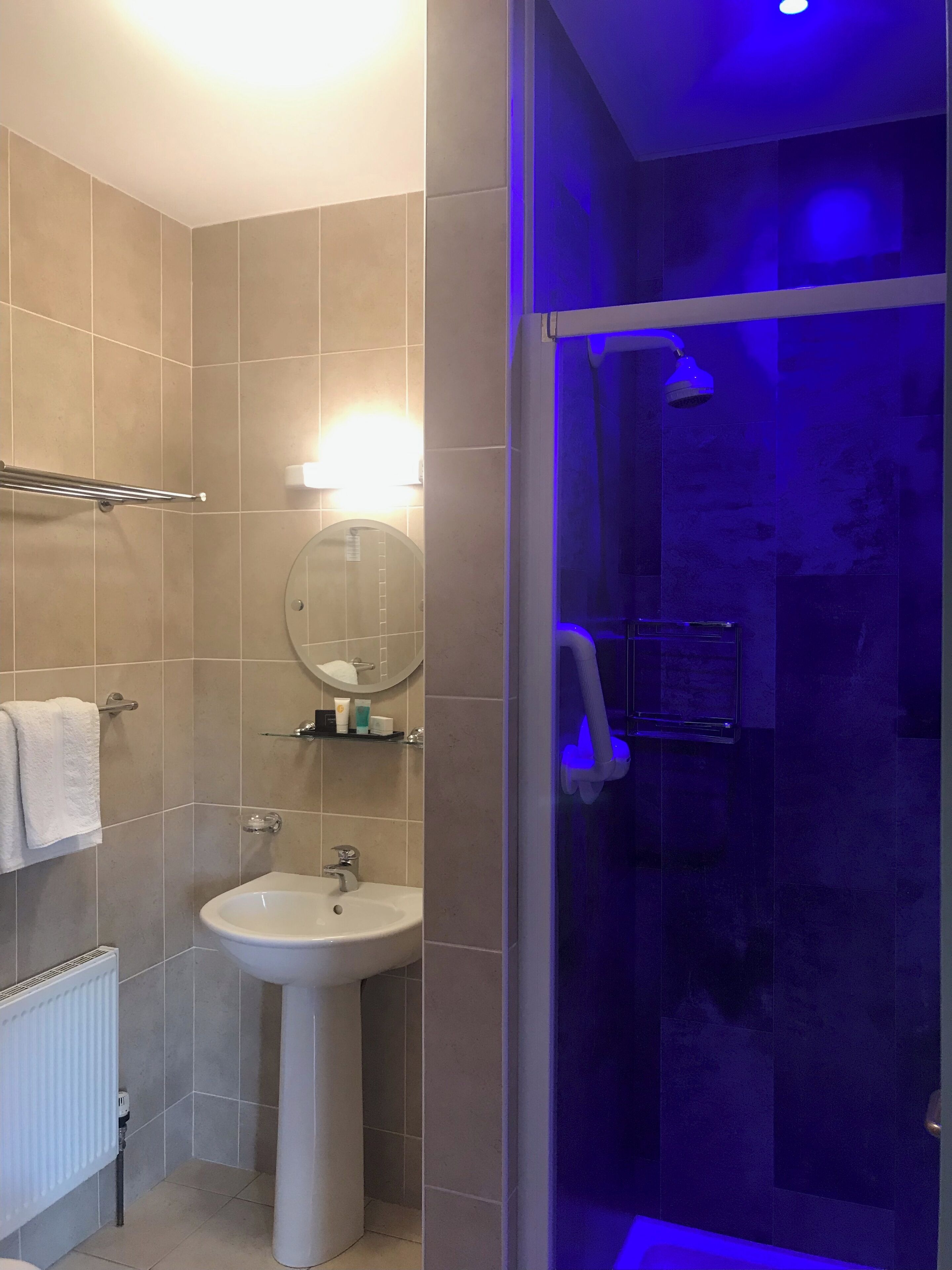 Foto - Avlon House Bed and Breakfast