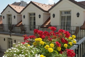 Exterior - Hotel Angelis (Prague)