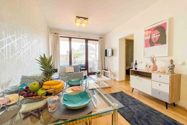 Apartment, 1 Bedroom | In-room dining