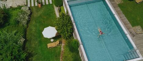 Outdoor pool, open noon to 7:00 PM, sun loungers