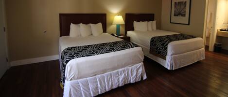 Standard Room, 2 Double Beds | Desk, soundproofing, iron/ironing board, free WiFi