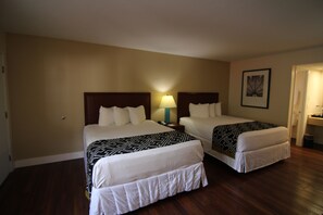 Standard Room, 2 Double Beds | Desk, soundproofing, iron/ironing board, free WiFi