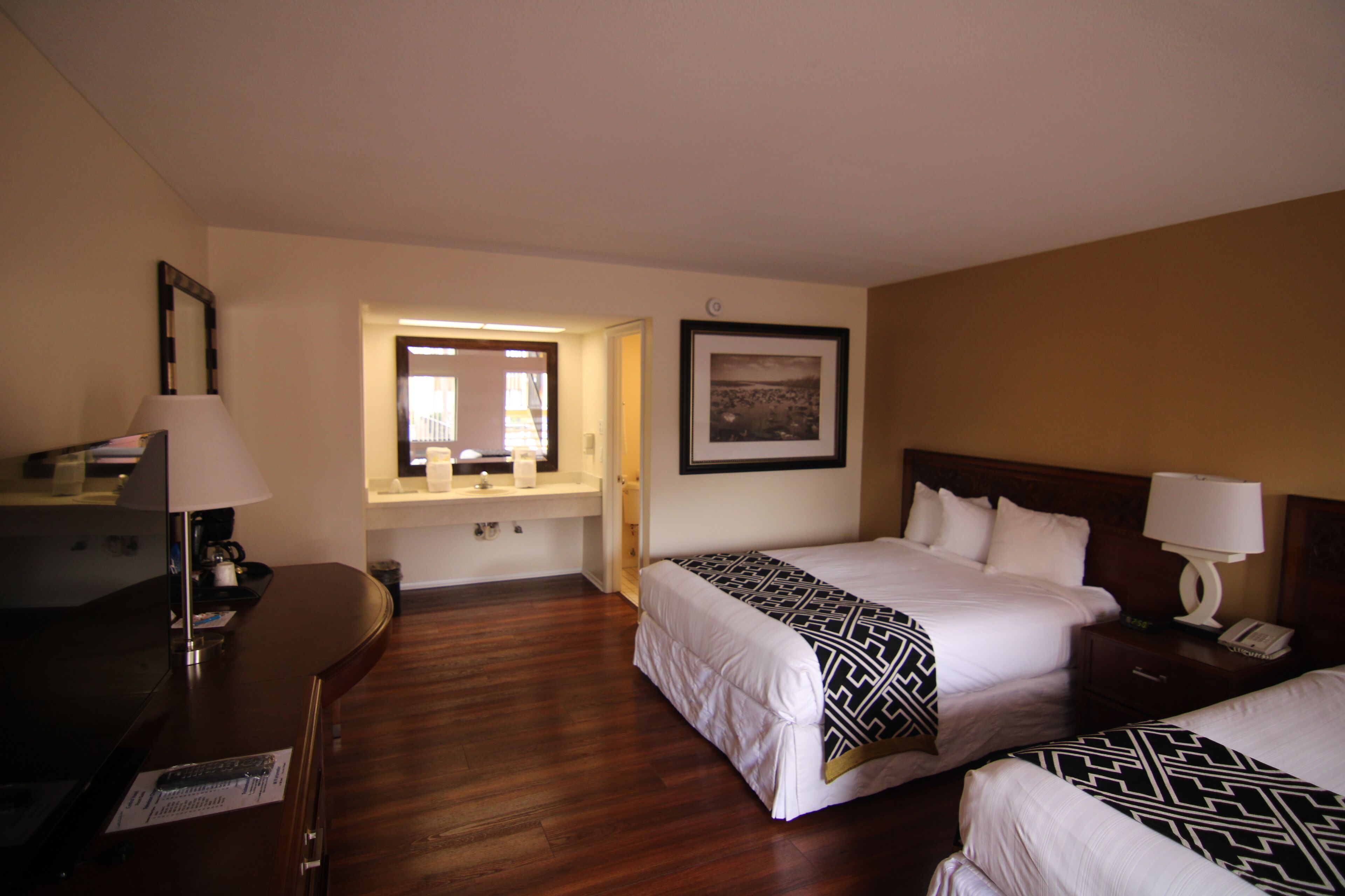 Classic Double Room, 2 Queen Beds | Desk, soundproofing, iron/ironing board, free WiFi
