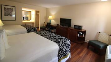 Standard Room, 2 Double Beds | Desk, soundproofing, iron/ironing board, free WiFi