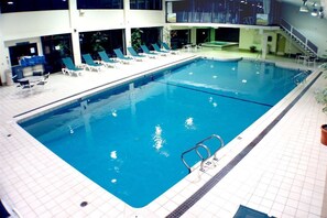 Indoor pool, seasonal outdoor pool, pool loungers