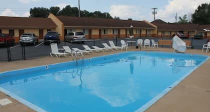 Andrew Johnson Inn