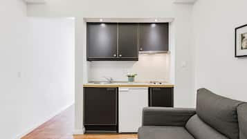 Superior Suite | 1 bedroom, in-room safe, desk, blackout curtains