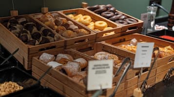 Dagelijks ontbijtbuffet (toeslag)