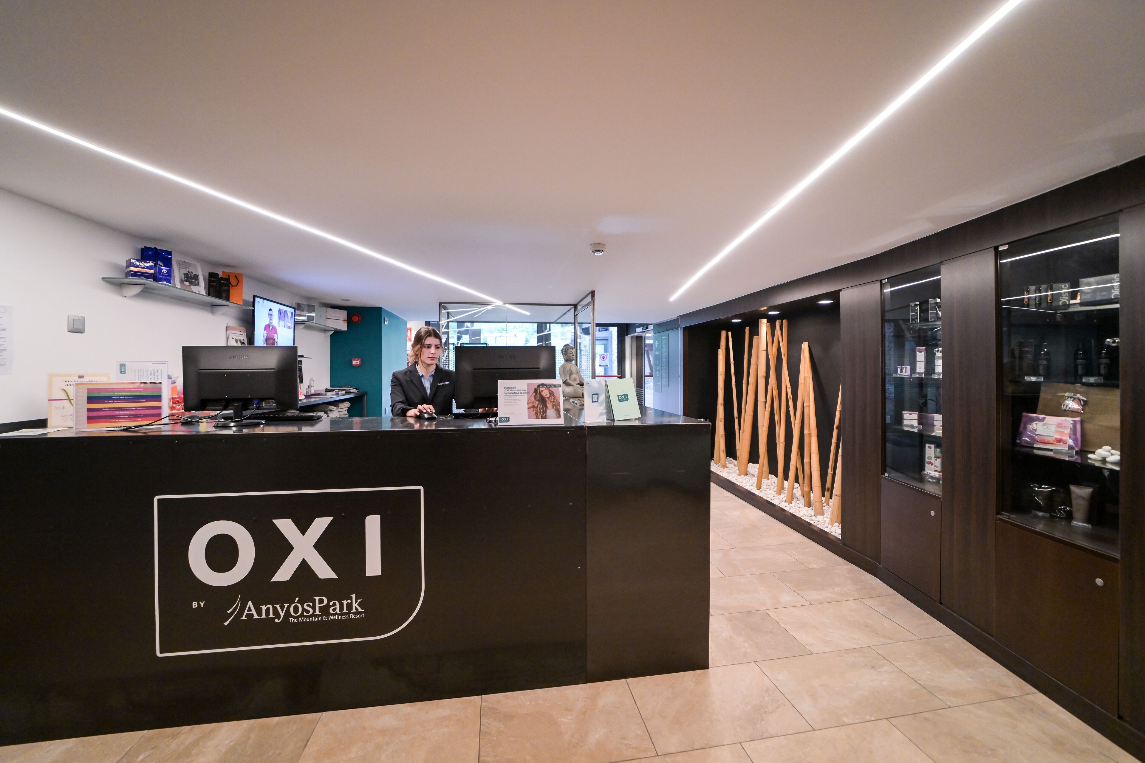 sauna, hot tub, turkish bath/hammam, body treatments, body scrubs