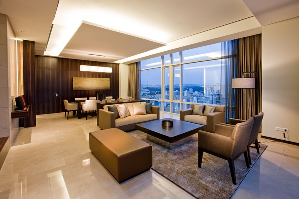 TV 42 polegadas com canais via satélite