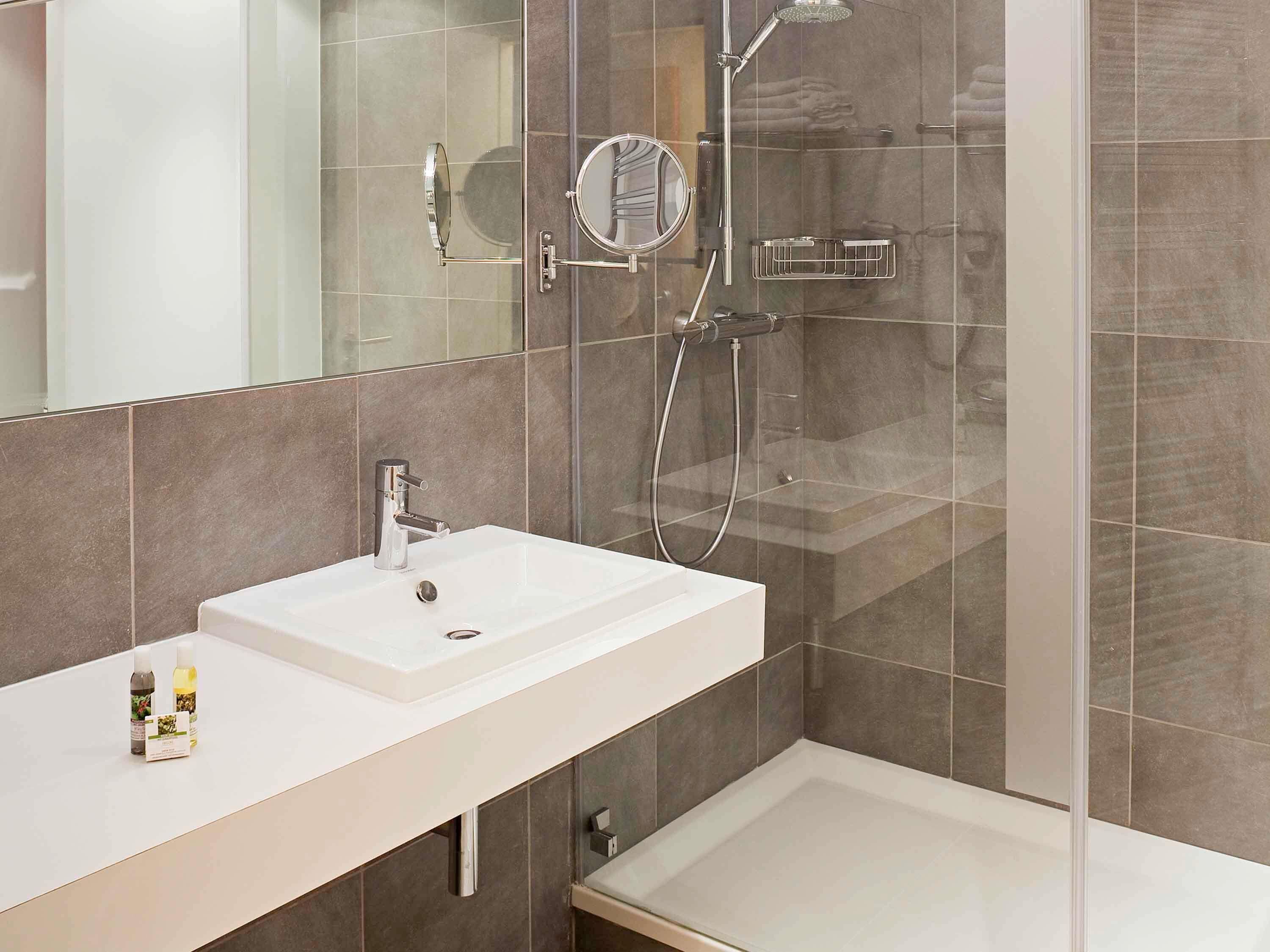 in-room safe, desk, soundproofing, iron/ironing board