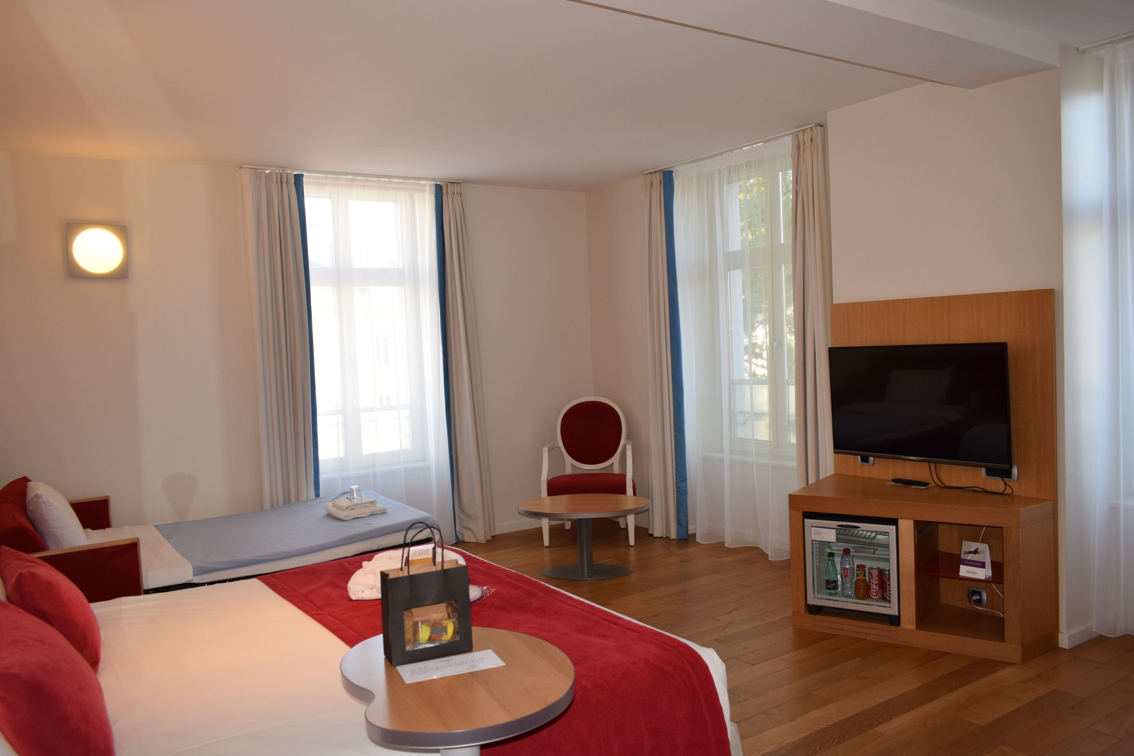 privilege, superior room, 1 double bed with sofa bed | in-room safe, desk, soundproofing, iron/ironing board