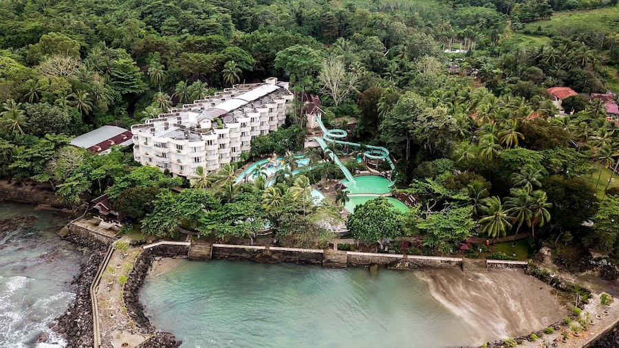 Hawaii Resort Family Suites