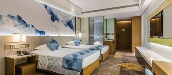 Jinling Lakeview Hotel