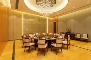 Restaurant - Jinling Lakeview Hotel (Wuxi)