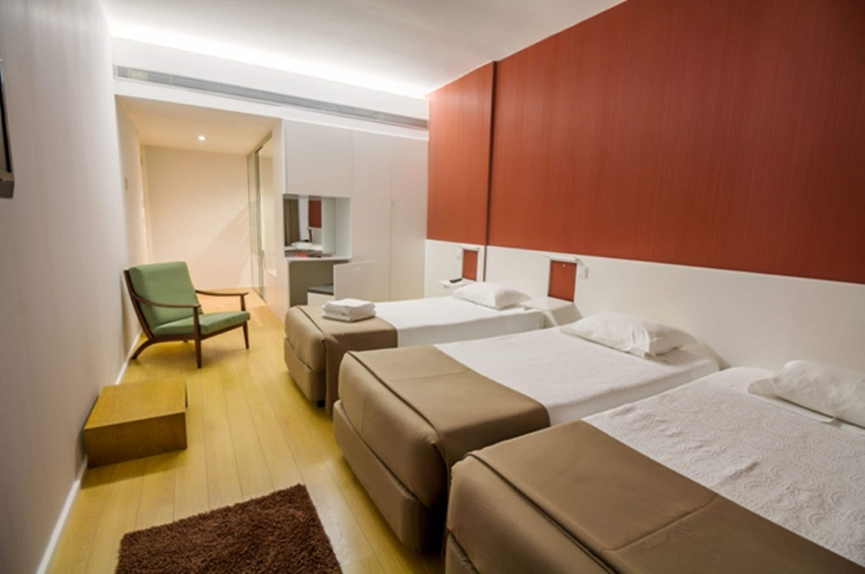 standard room | in-room safe, desk, blackout curtains, soundproofing