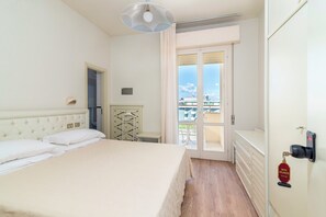 In-room safe, cribs/infant beds, travel crib, free WiFi - Hotel Diplomatic (Cervia)