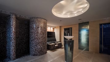 Couples treatment room(s), sauna, steam room, Turkish bath/hammam