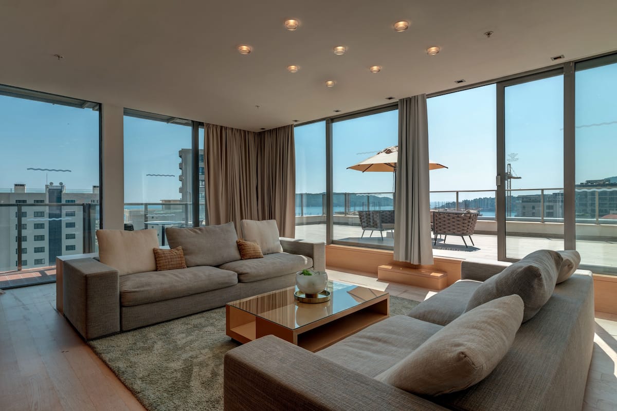 Premium Suite | Living area