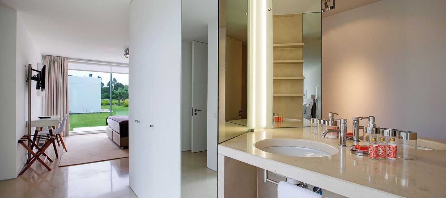 design villa, 4 bedrooms, private pool | bathroom | bathtub, free toiletries, hair dryer, bidet