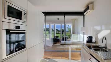 Deluxe Villa, 2 Bedrooms (Town House) | Private kitchen | Full-size fridge, microwave, espresso maker, electric kettle