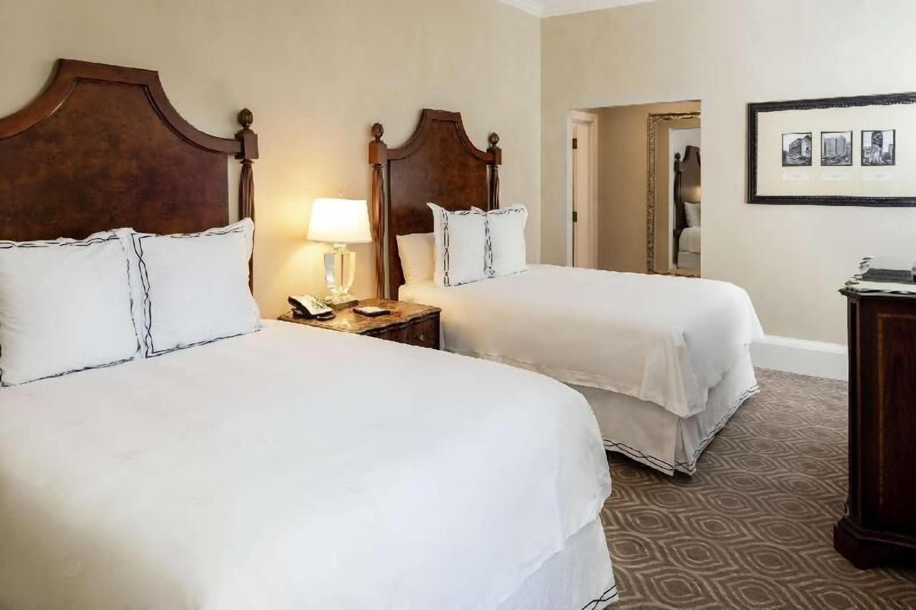 Ropa de cama de alta calidad, cubrecamas y colchones con pillow-top 