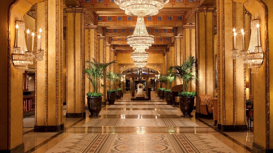 The Roosevelt New Orleans, A Waldorf Astoria Hotel