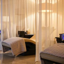 Tratamientos corporales, hidroterapia y masajes prenatales