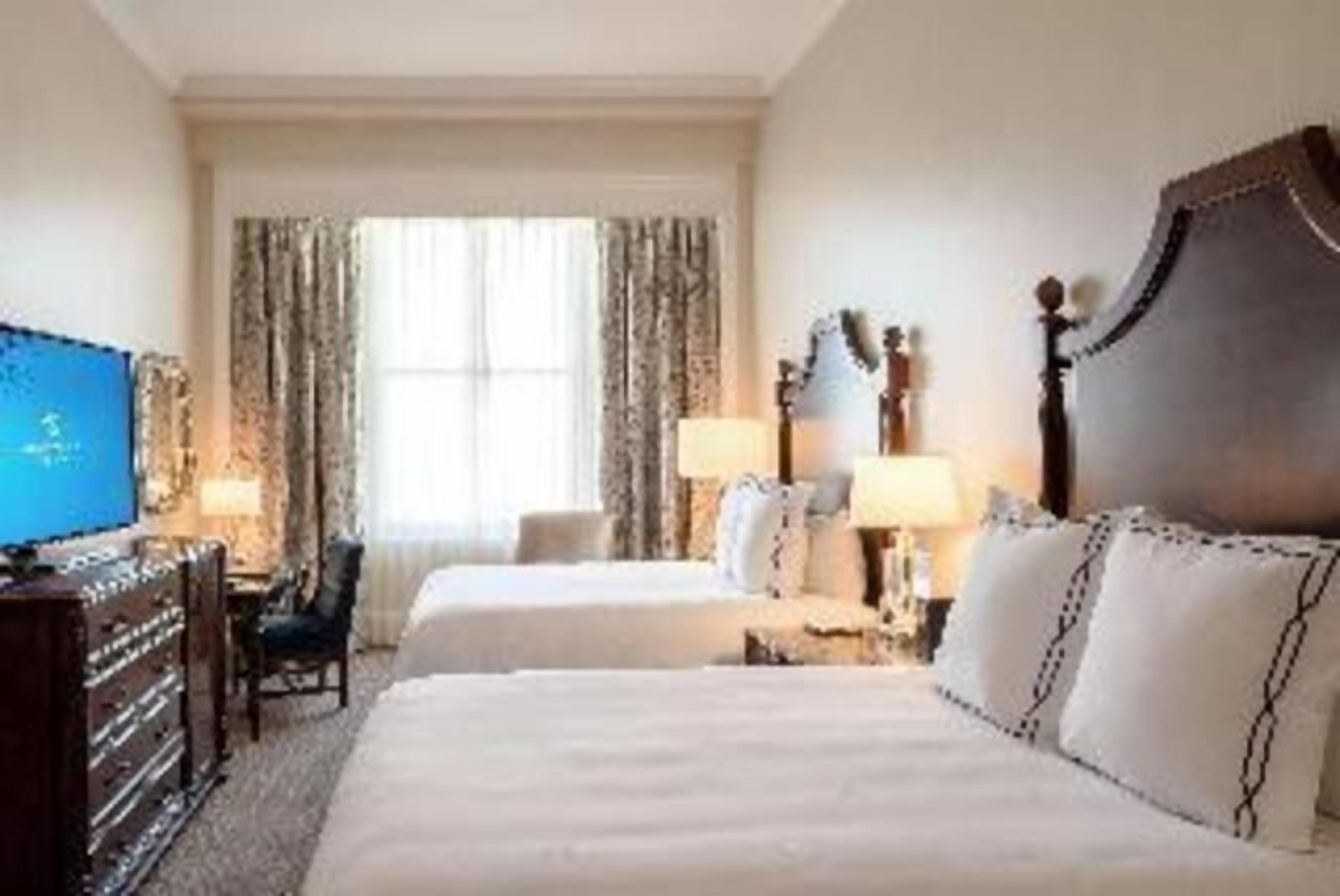 Ropa de cama de alta calidad, cubrecamas y colchones con pillow-top 