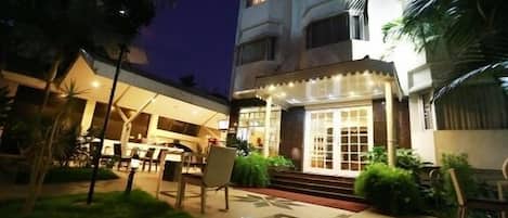 Front of property – evening/night