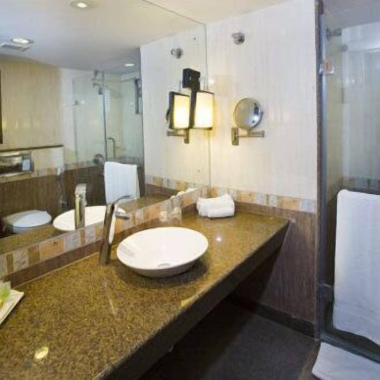 Hair dryer, slippers, towels