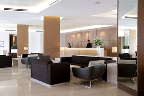 Lobby sitting area - Astral Maris Hotel (Eilat)
