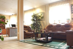 Reception - Lillekula Hotel (Tallinn)