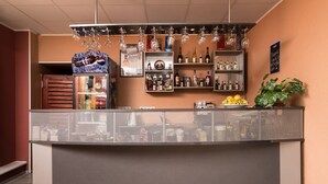 酒吧（店内）