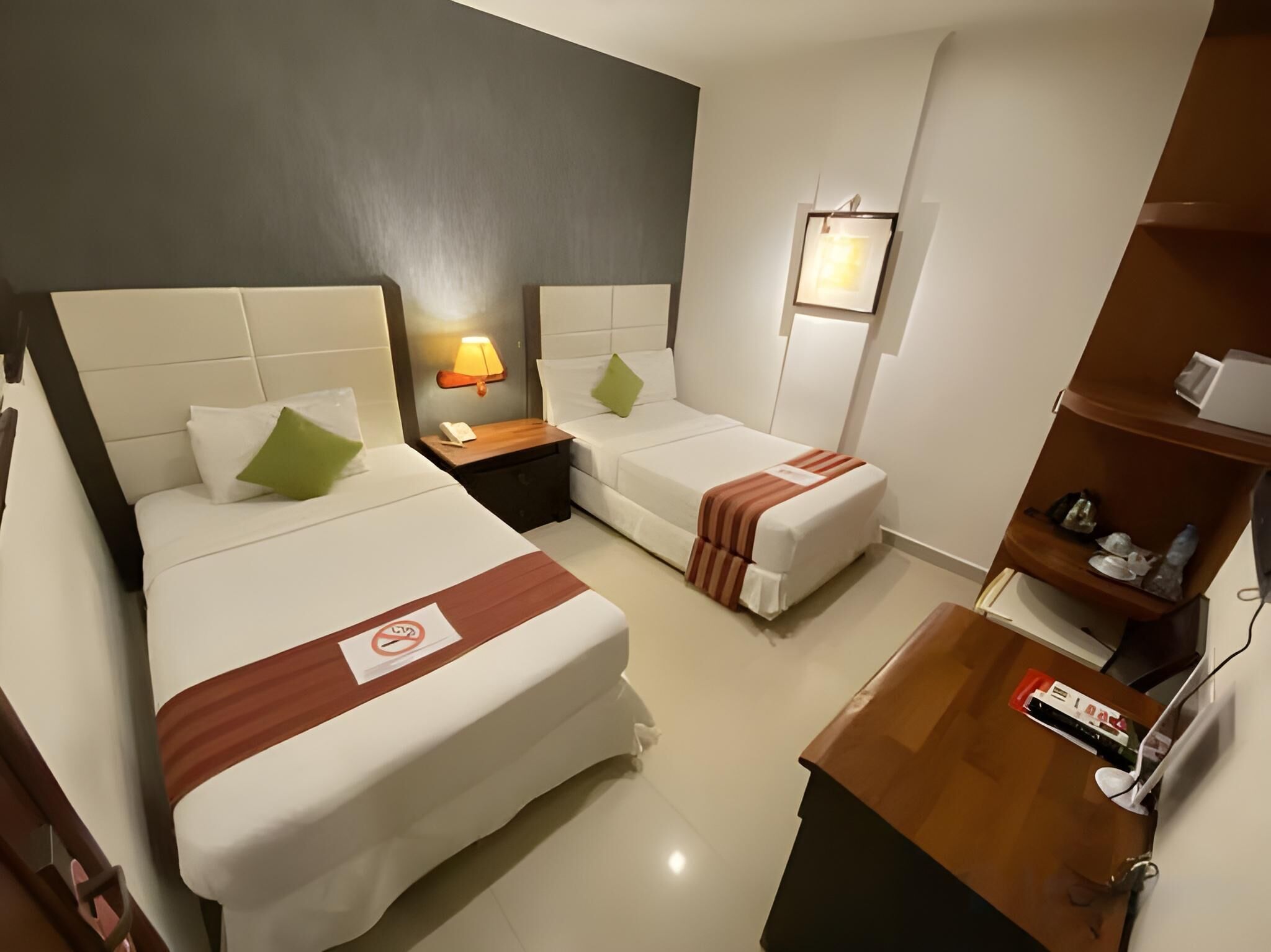 Premium bedding, in-room safe, individually decorated
