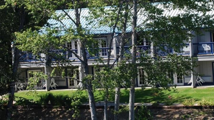 Edgewater Inn Shady Cove