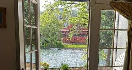 Edgewater Inn Shady Cove