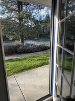 One king bed nonsmoking view room | Desk, cribs/infant beds, rollaway beds, bed sheets