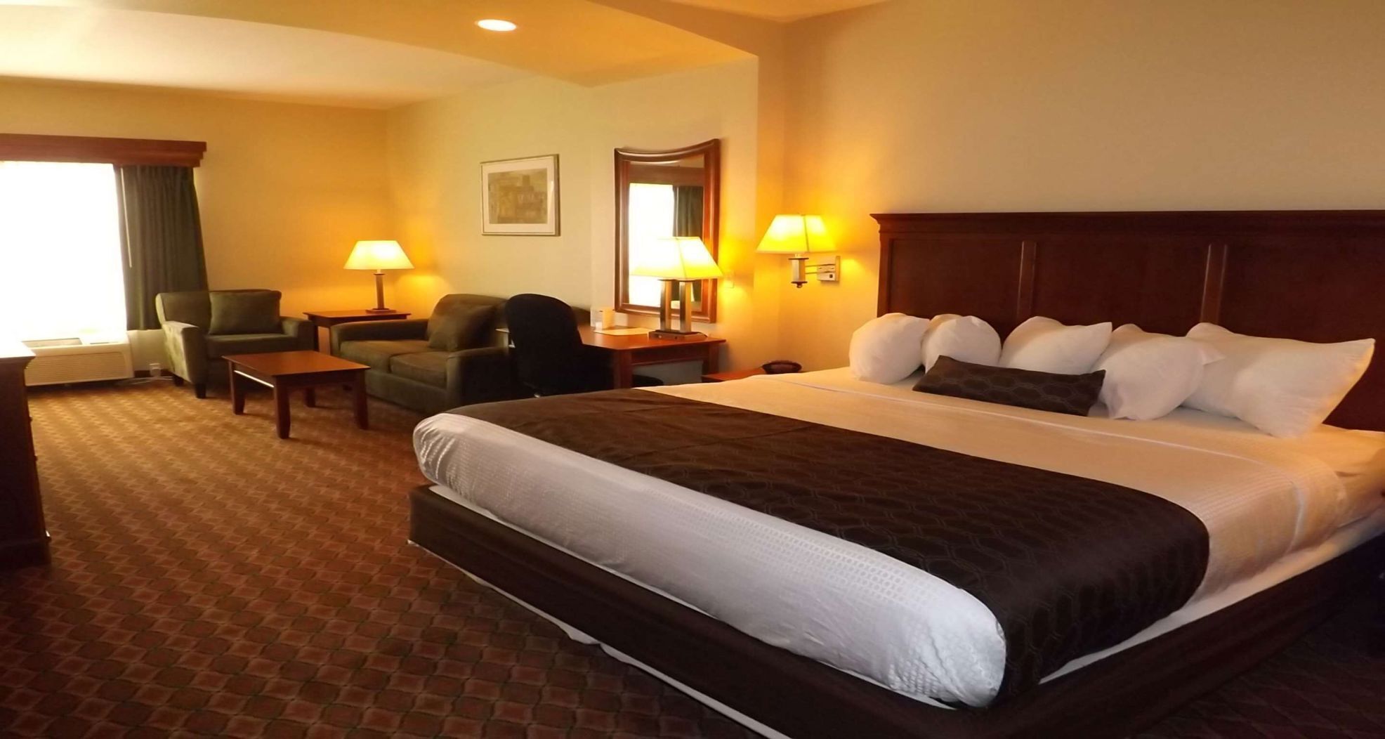 Pillowtop beds, desk, laptop workspace, blackout drapes