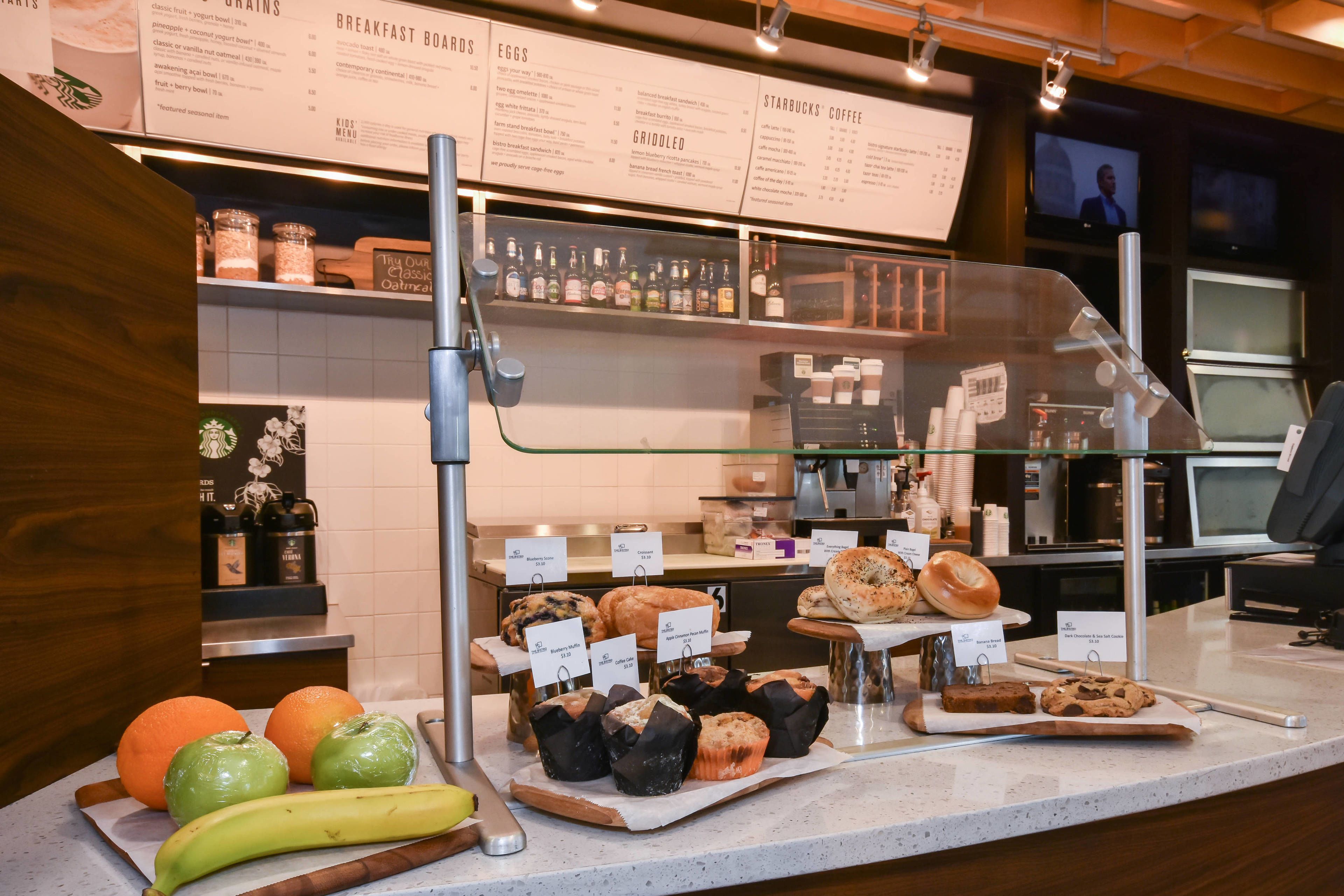 breakfast and dinner served, american cuisine