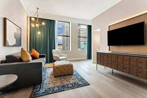 Frette Italian sheets, premium bedding, down comforters, pillowtop beds - Kimpton Hotel Monaco Baltimore Inner Harbor by IHG (Baltimore)