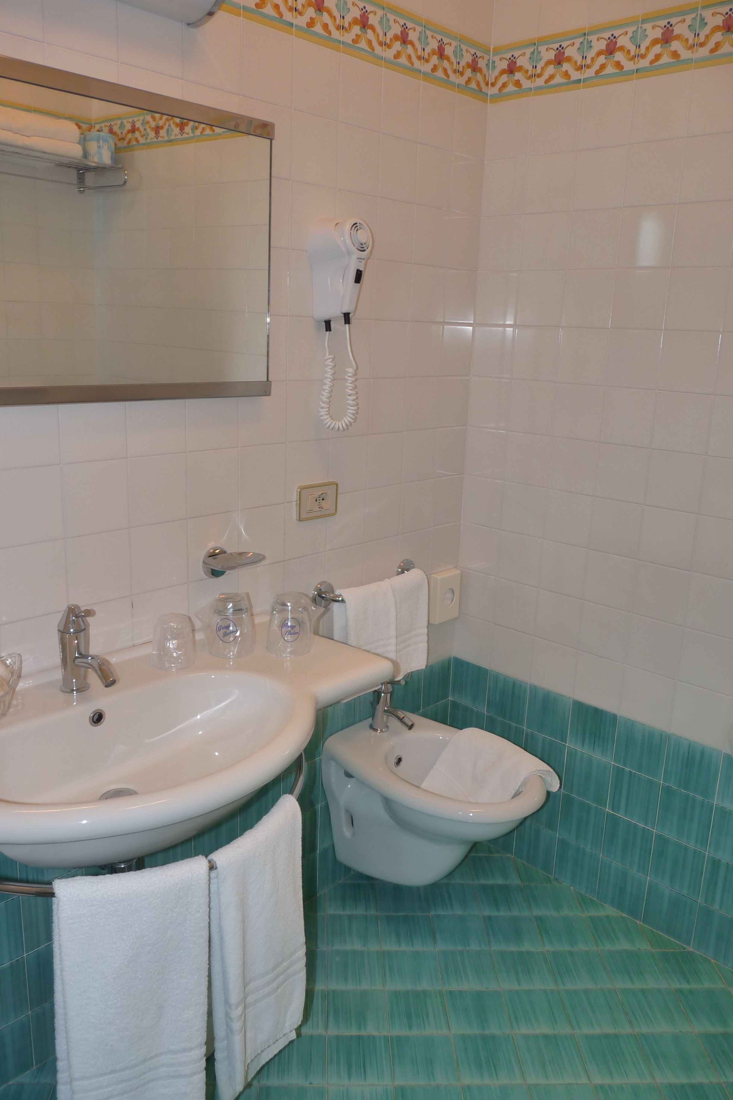 minibar, in-room safe, desk, blackout curtains