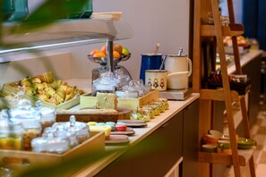 Restaurant - Sadot Hotel Ben Gurion Airport - an Atlas Boutique Hotel (Be'er Ya'akov)