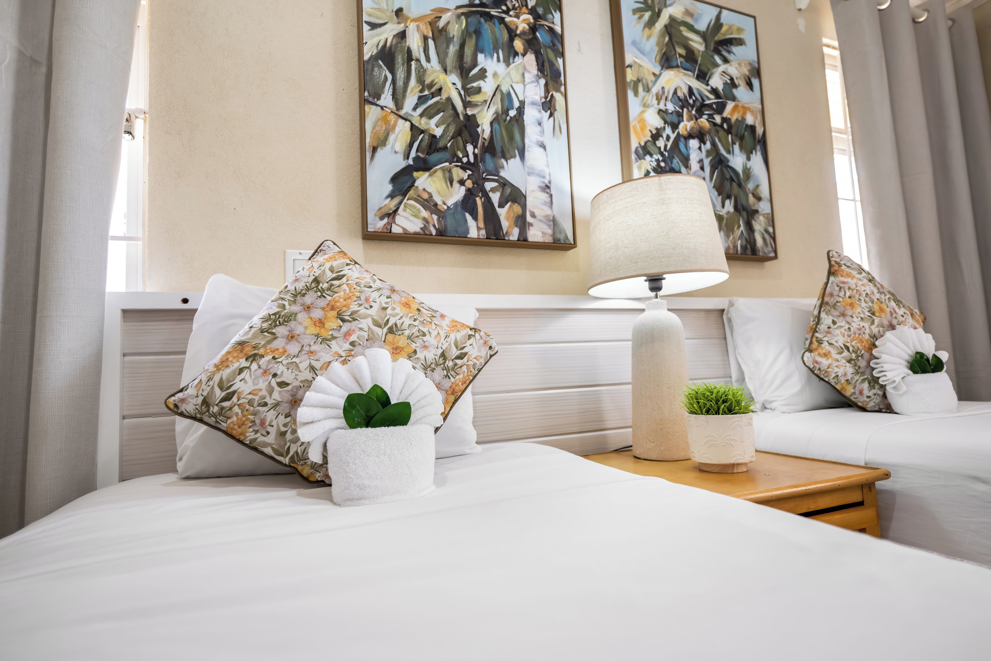  Studio (Ground Floor) | Blackout drapes, iron/ironing board, cribs (free), WiFi (free)