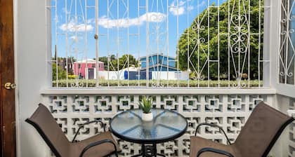 Adulo Apartments