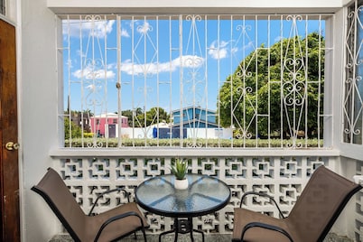 Adulo Apartments