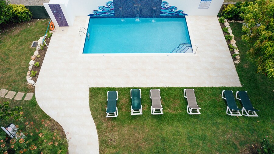 Adulo Apartments