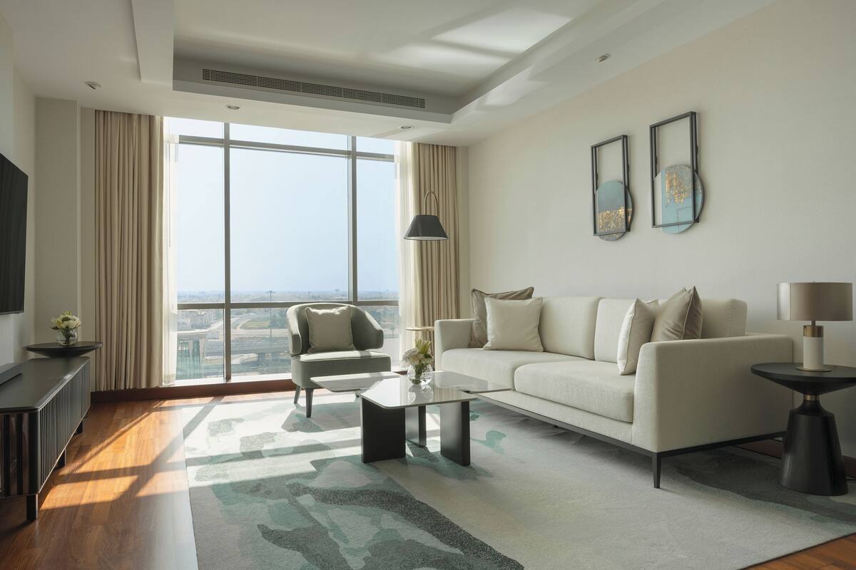 Suite Deluxe, 2 habitaciones | Sábanas de algodón egipcio y ropa de cama de alta calidad
